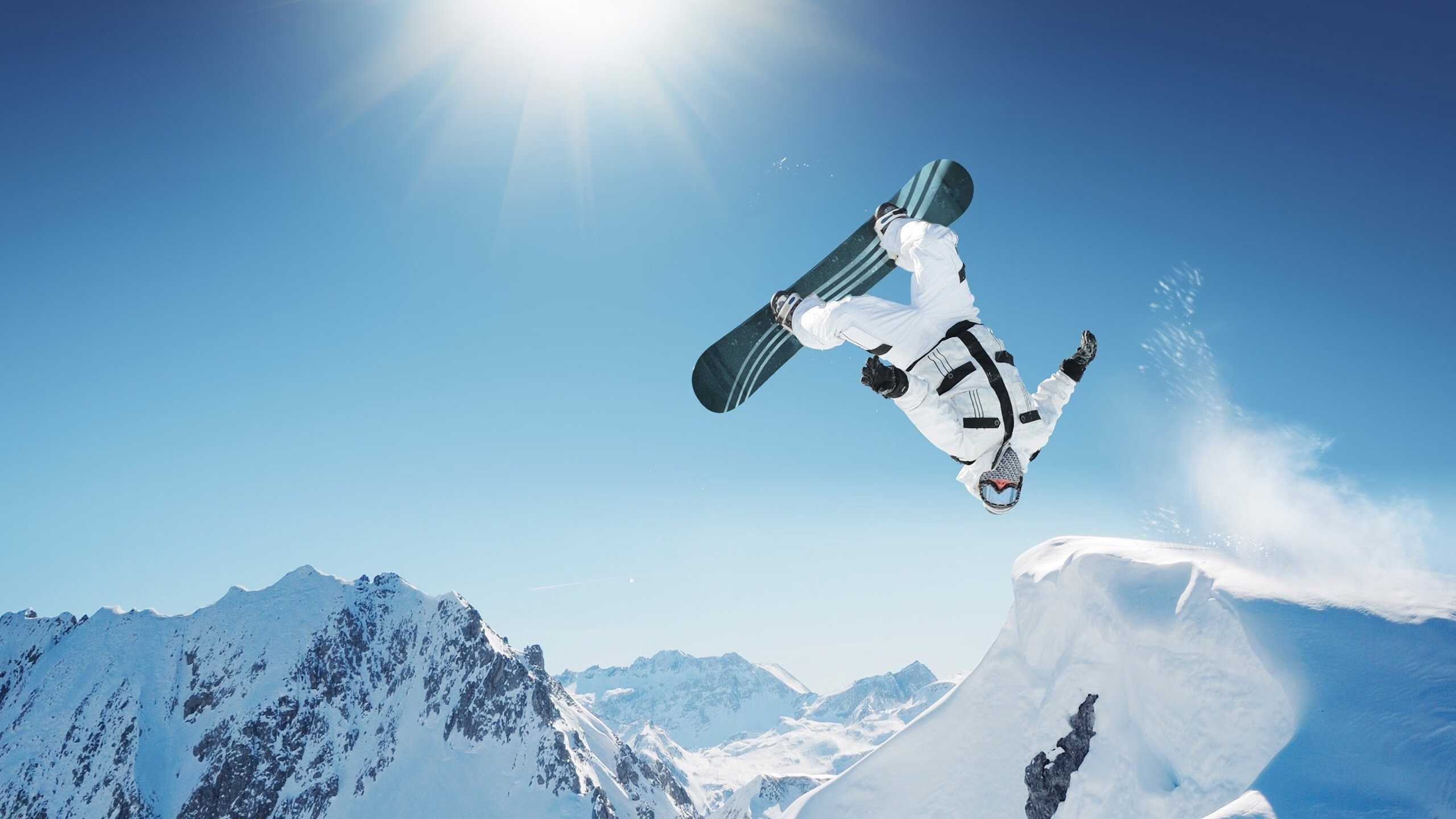 “马科斯·梅特罗的攻防兼备，助力阿根廷美洲狮队实现全球称霸”